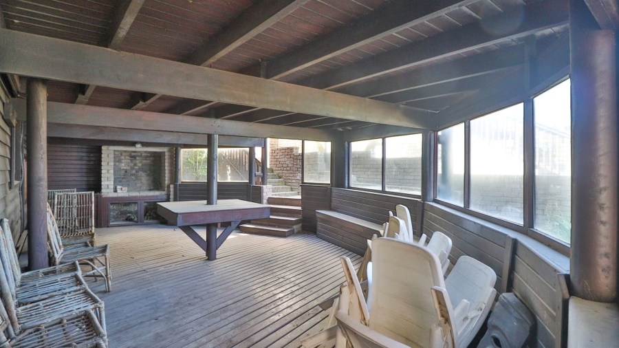 10 Bedroom Property for Sale in Dana Bay Western Cape
